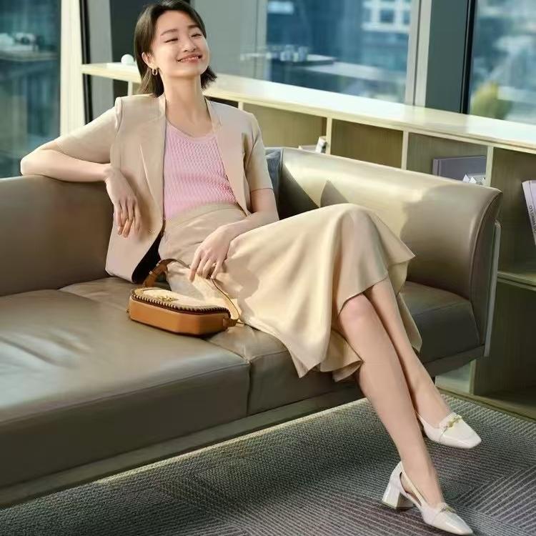 [真丝系列]EP春夏新品重磅蚕丝短袖西装外套EGJES1115B-3699