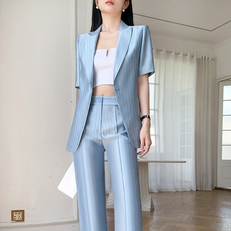 冷蓝色条纹西装套装女轻奢夏新款气质短袖职业西服阔腿裤主持正装