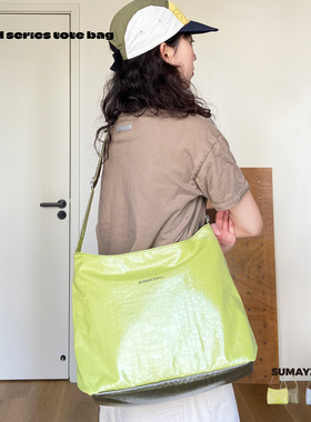 SUMAYZOY斜挎包极简双面水桶包购物包轻便单肩包大容量油蜡托特包