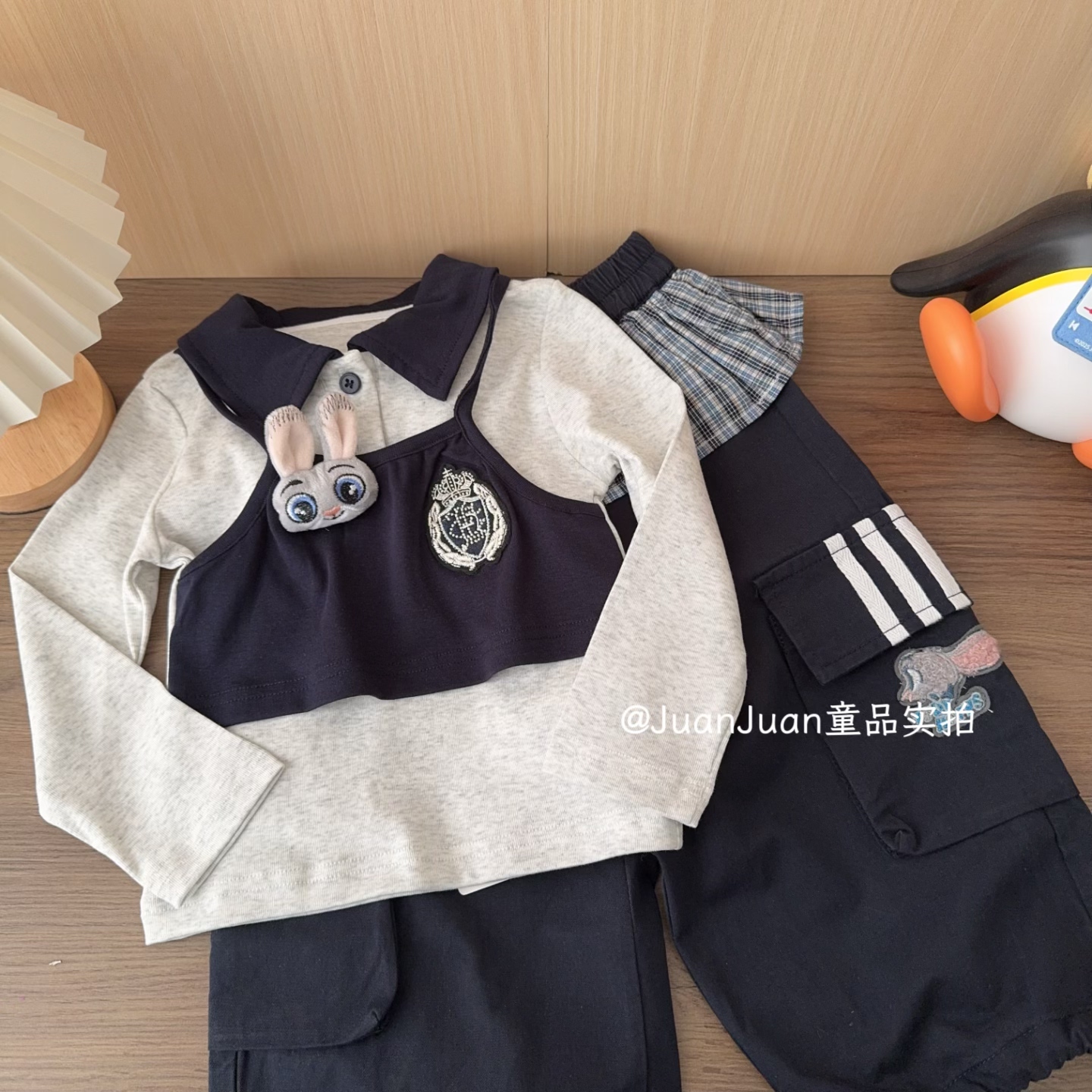 90-140女宝春款卡通朱迪兔长袖T恤衫女童两件套工装裤纯棉翻领t恤