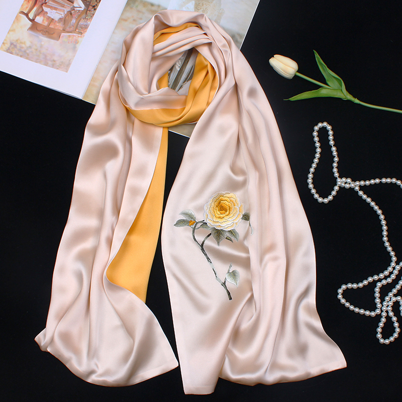 山茶花中国风高档苏绣丝巾女春秋刺绣披肩桑蚕丝紫围巾妈妈伴手礼