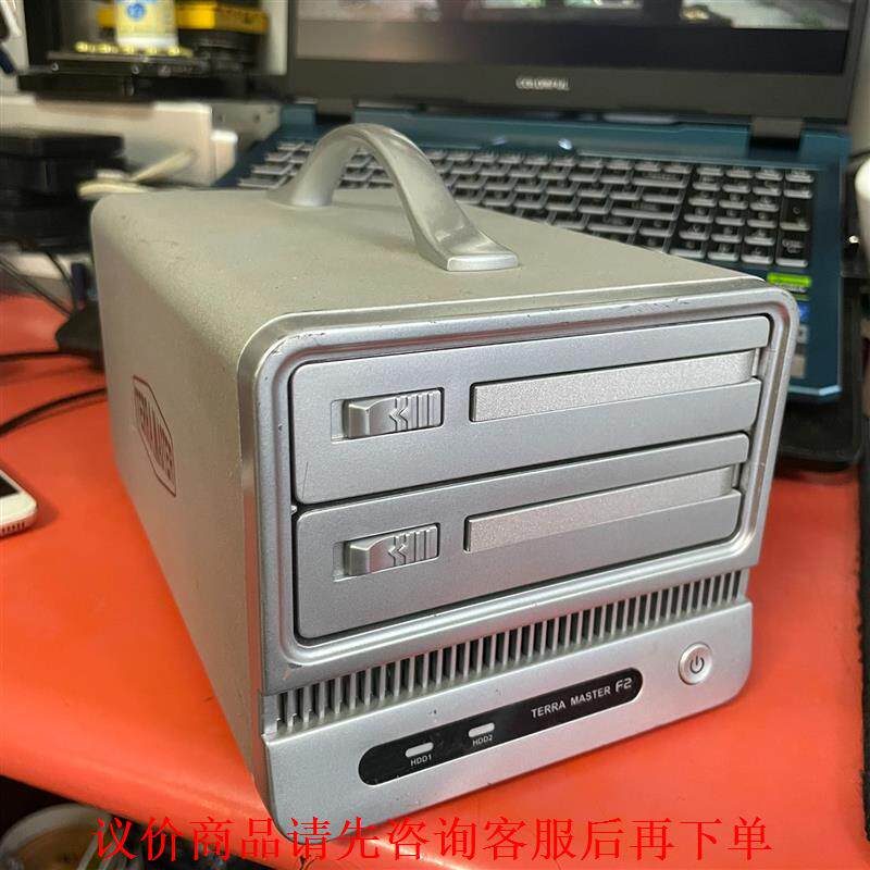 铁威马F2-NAS2增强版，成色一般，功能正常，单机没有其他