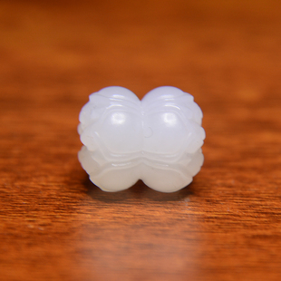 和田玉并蒂莲吊坠籽料苏工精雕羊脂白玉单珠散珠手串配珠文玩配饰