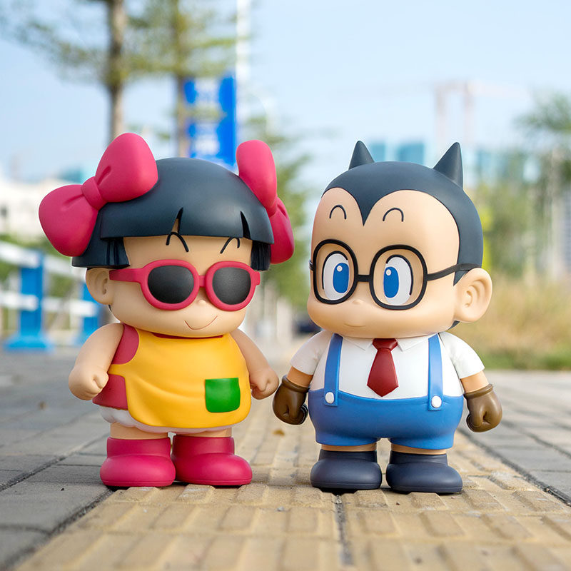 阿拉蕾手办iq博士超大号草菇妹牛奶仔居家桌面摆件礼物玩具模型