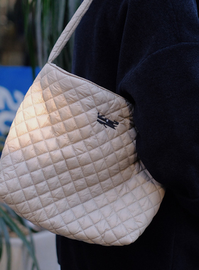 新款面料（单肩包）斜挎包男女通用支持定制联名