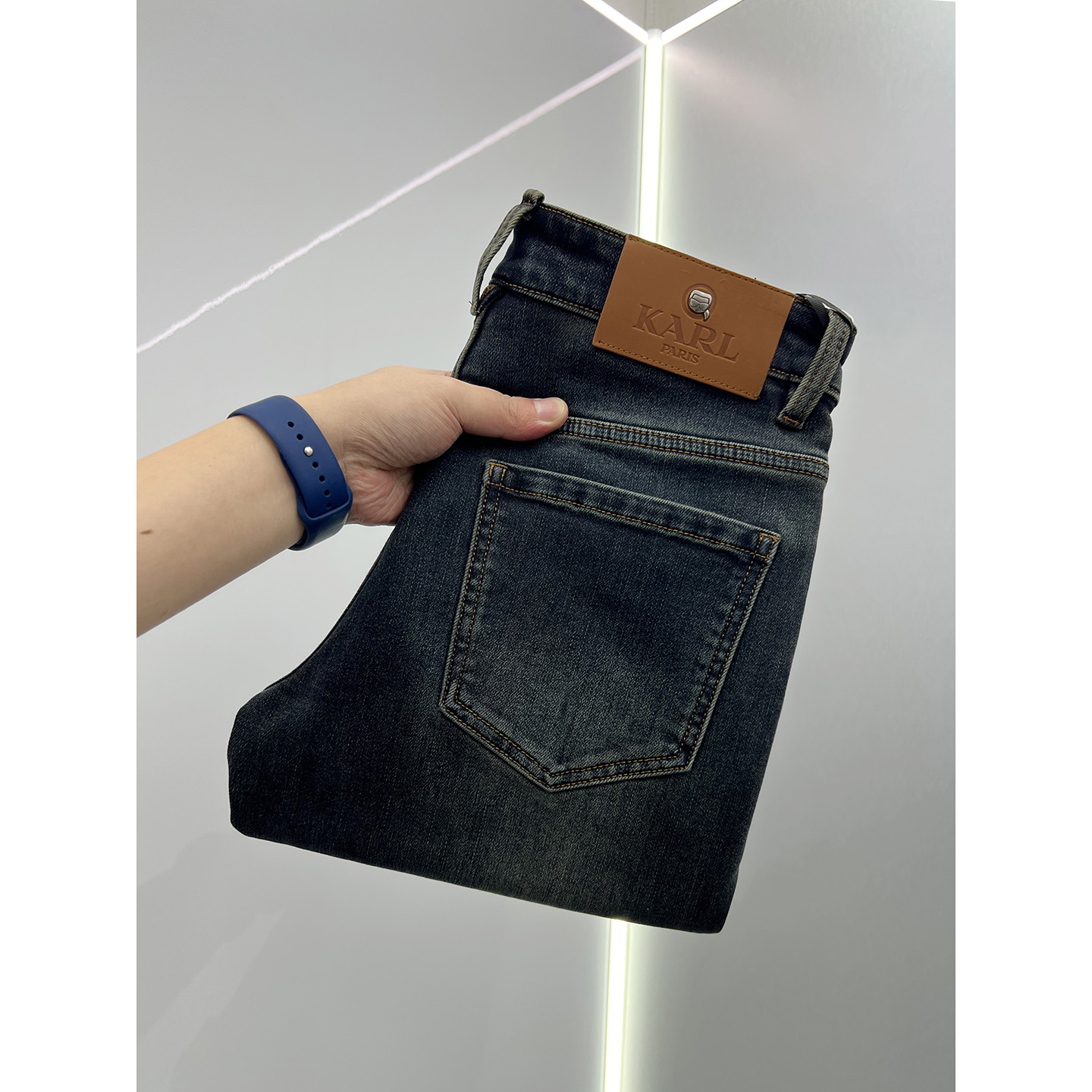 欧洲站高端潮牌欧货2025冬季薄绒款时尚老佛爷修身小脚男士牛仔裤