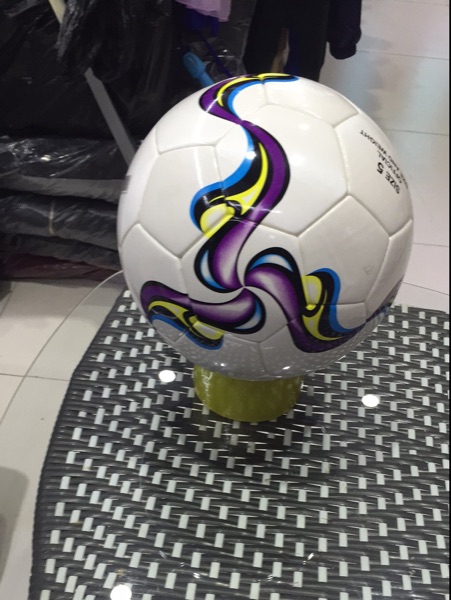 Ballon de foot - Ref 6753 Image 4