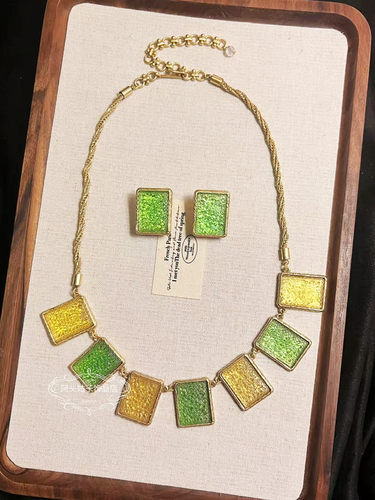 欧美宫廷中古vintage复古气质铜镀金做旧黄绿方形雕花项链耳环女