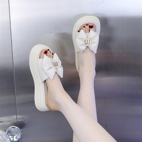 2024年新款厚底蝴蝶结凉鞋百搭