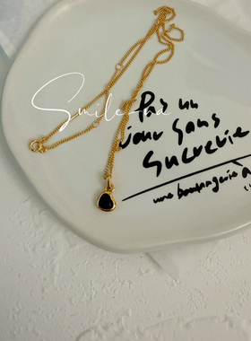 韩国进口小众S925纯银镀18K金爱心镶嵌黑锆石吊坠精致项链锁骨链