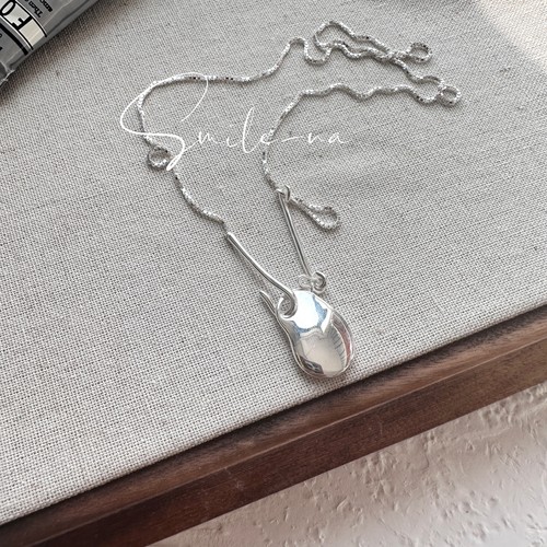 韩国进口S925纯银小众设计简约百搭不规则几何光面吊坠项链锁骨链