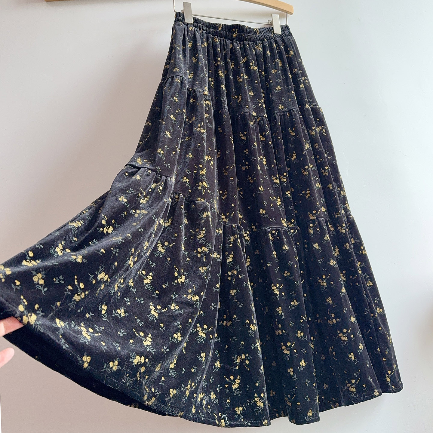 绝美复古碎花丝绒半身裙女A字裙