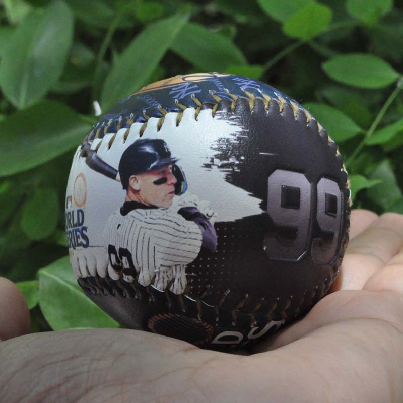 Aaron Judge: Yankees Star and MLB MVP 立体纪念硬式棒球法官