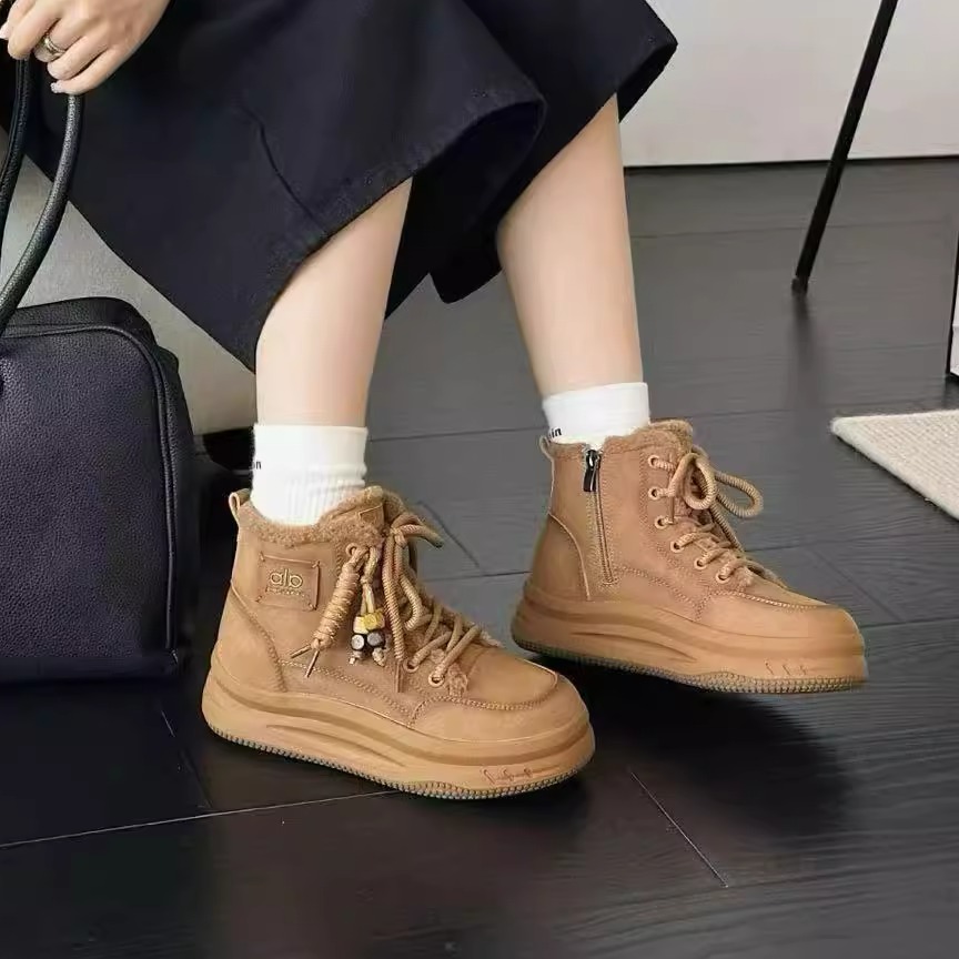 高鹏2025冬新款高帮厚底马丁靴