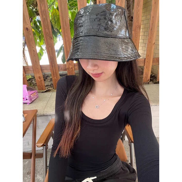 小众时髦亮面渔夫帽秋冬