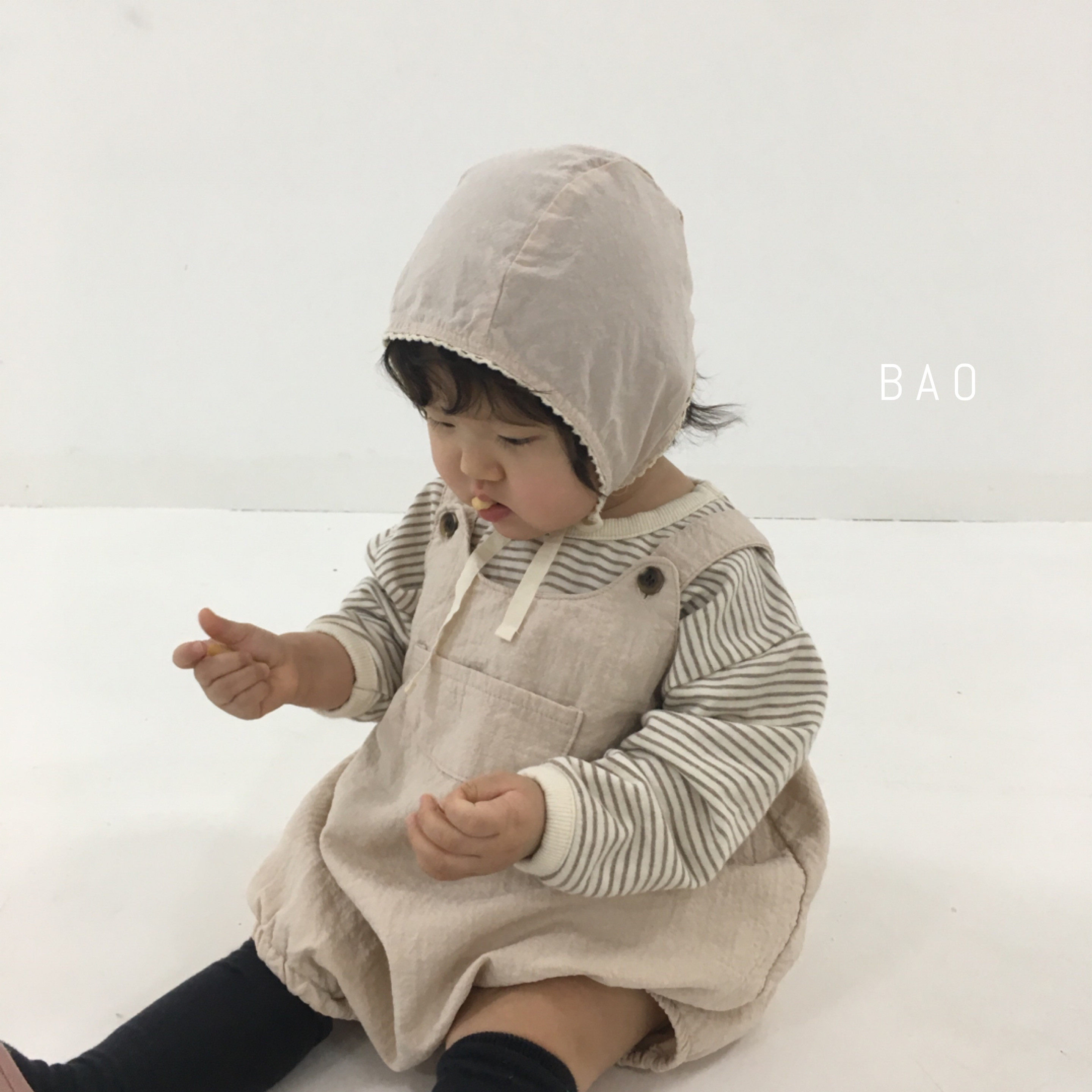 童装韩国婴幼儿连身衣宽松背带裤