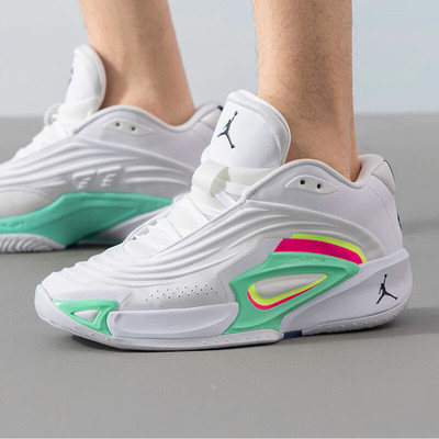 耐克男鞋新款JORDAN LUKA 3东契奇3代aj缓震实战篮球鞋HQ5055-107