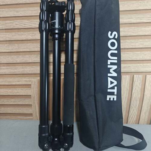 可维修SOULMATE数魅三脚架 A254PQ5铝合金材质，带原