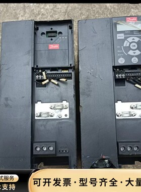 丹弗斯变频器 FC051P 11KW 拆机功能正常，成色如图询价