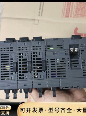 基恩士KV3000 一套1200元，KV-C32XA两块询价