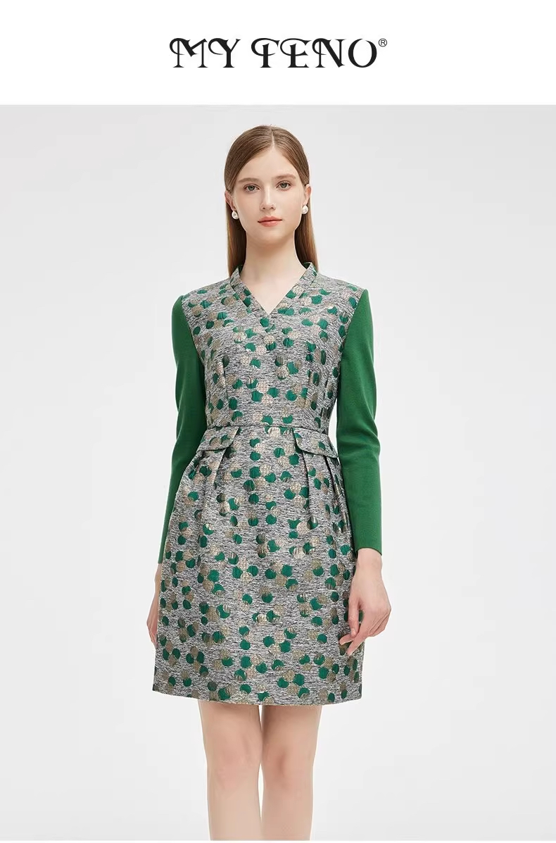 2023年马天奴商场专柜同款闪葱波点提花V领收腰连衣裙MRA812SWO0