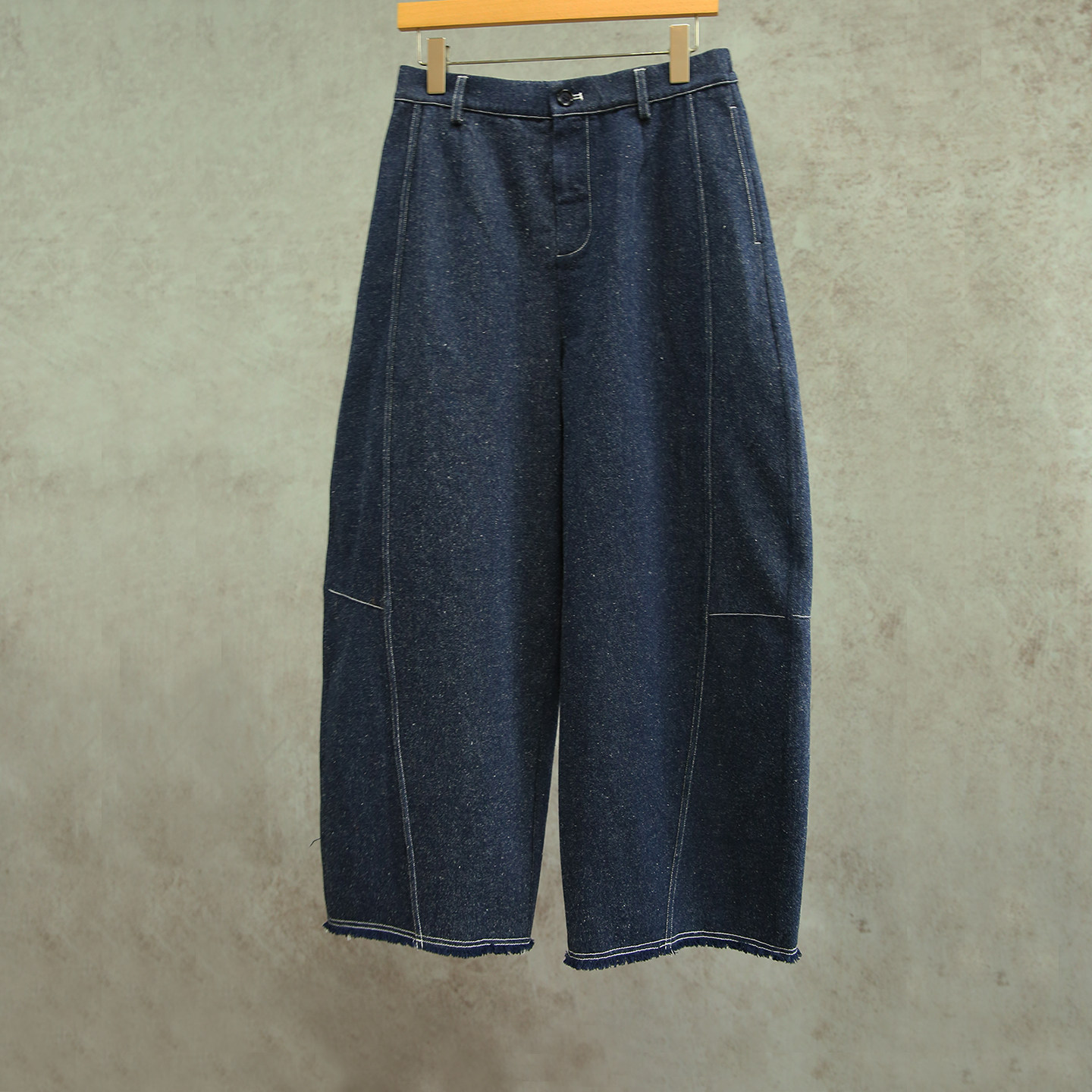 云芝元 设计师秋冬款金陵蓝色牛仔汉麻棉半松紧腰弯刀裤1805-B