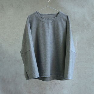 轻松衣2002 进口蓝白小格子木棉亚麻圆领毛边落肩衫 新冬款 云芝元