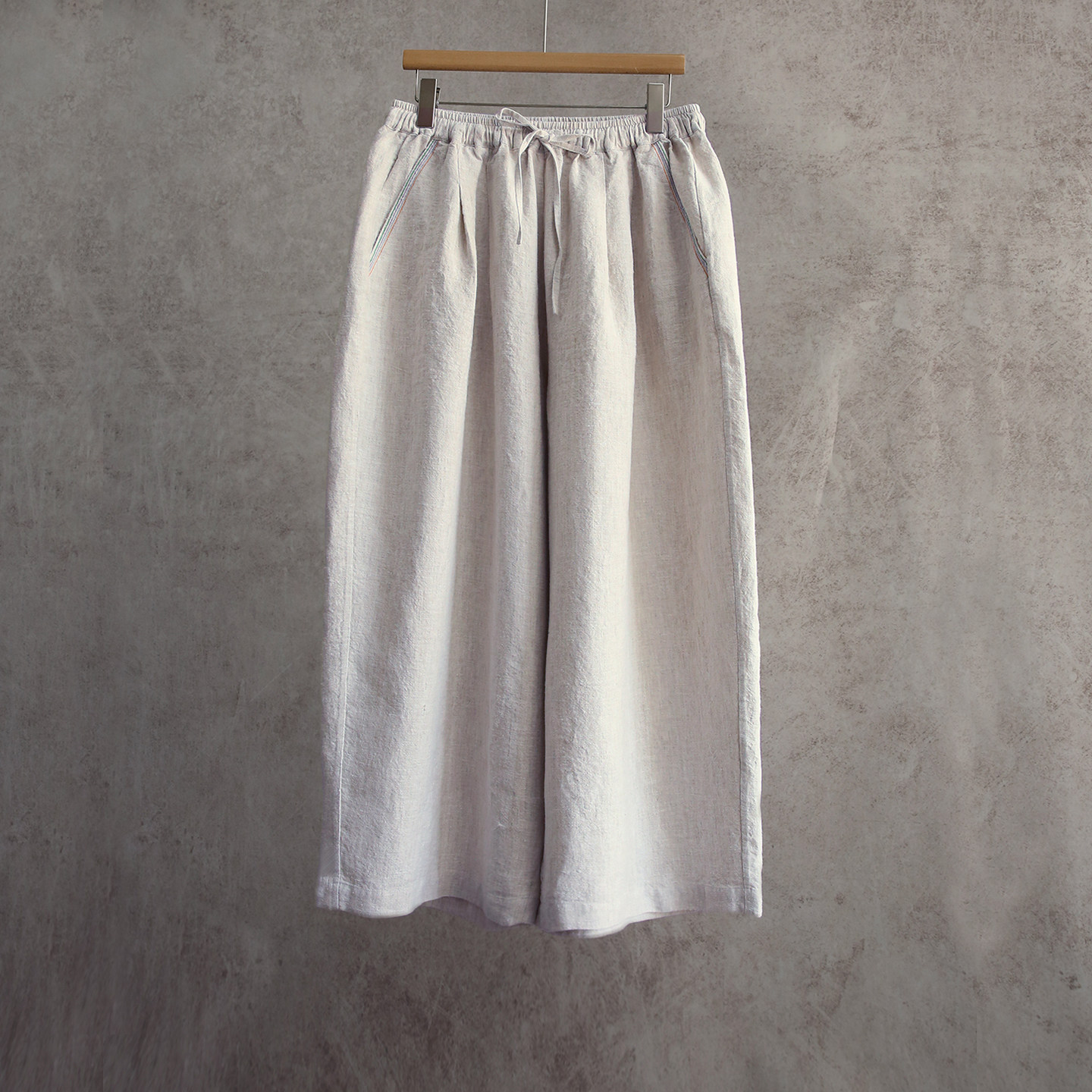 云芝元 26春夏又日新原麻色汉麻亚麻宽松松紧腰阔腿九分裤新款