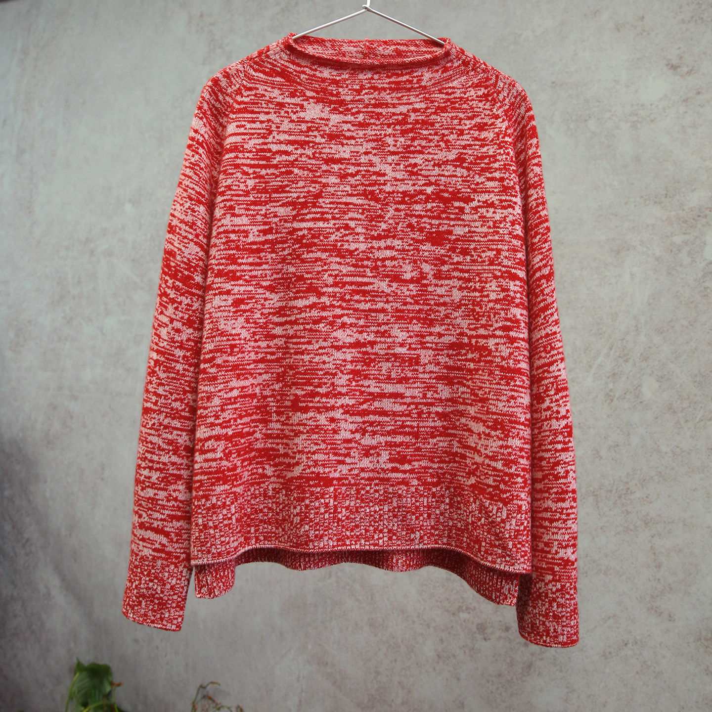 云芝元 冬新款康赛妮红白花纱一字领纯羊绒套头衫羊绒衫1211-M,女装/女士精品,羊绒衫,淘宝优惠券,粉丝福利购,淘宝优惠卷