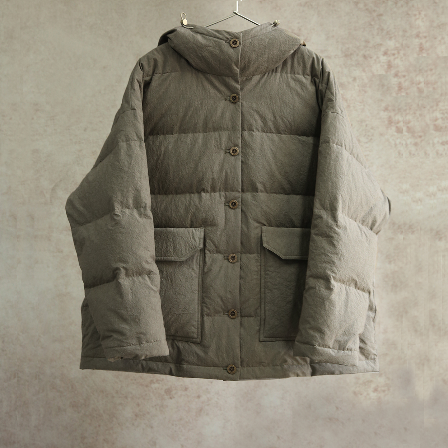 云芝元 新冬款进口日晒干灰色95白鹅绒连帽保暖羽绒服2603-M