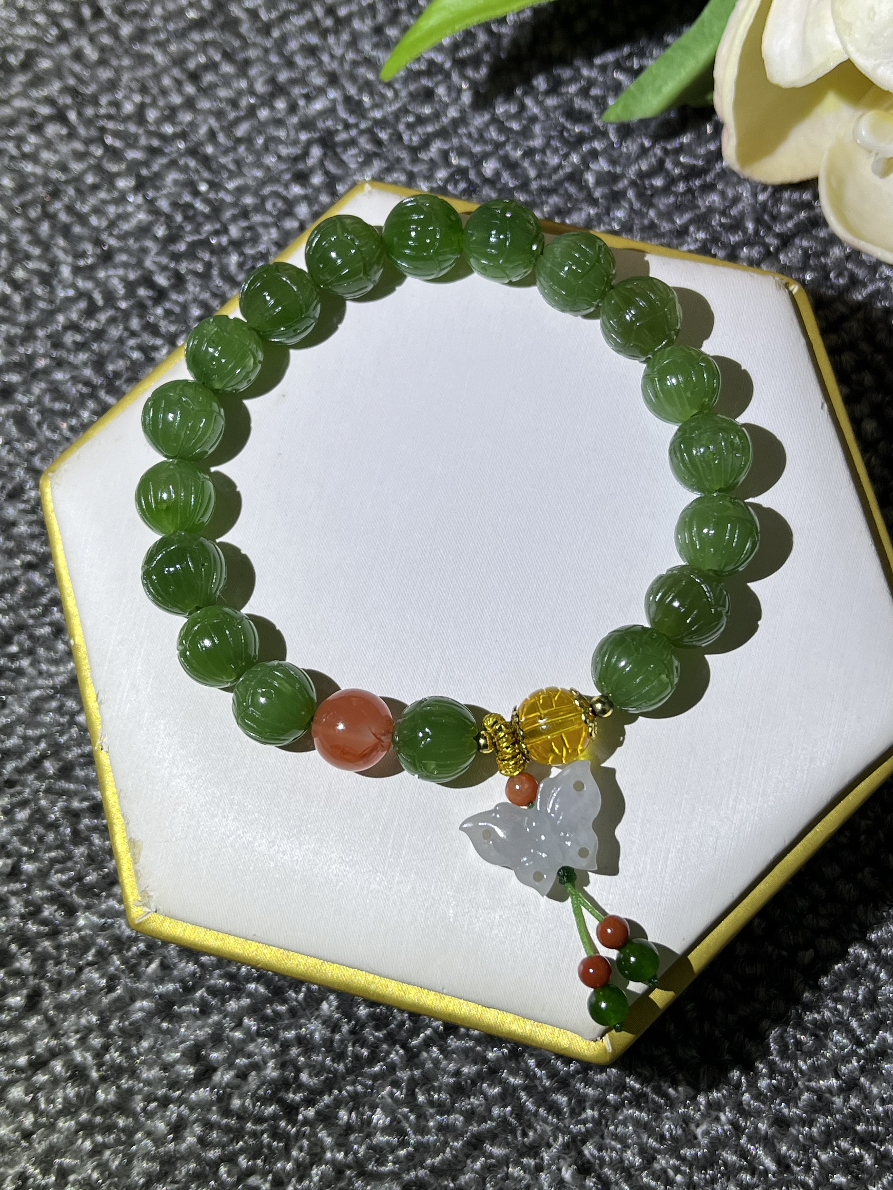 天然和田玉碧玉莲花手串女手饰碧玉手链DIY民族风串珠8mm图片