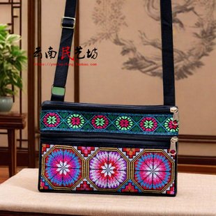 绣花钱包刺绣三拉链斜挎包女手机零钱包帆布绣花包 云南民族风新款