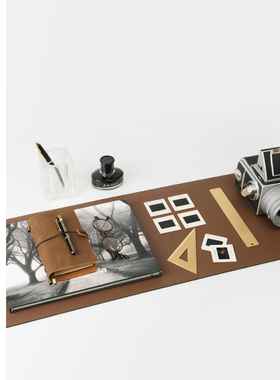 样板间售楼处书房写字桌摄影主题相机胶片装饰品摆件