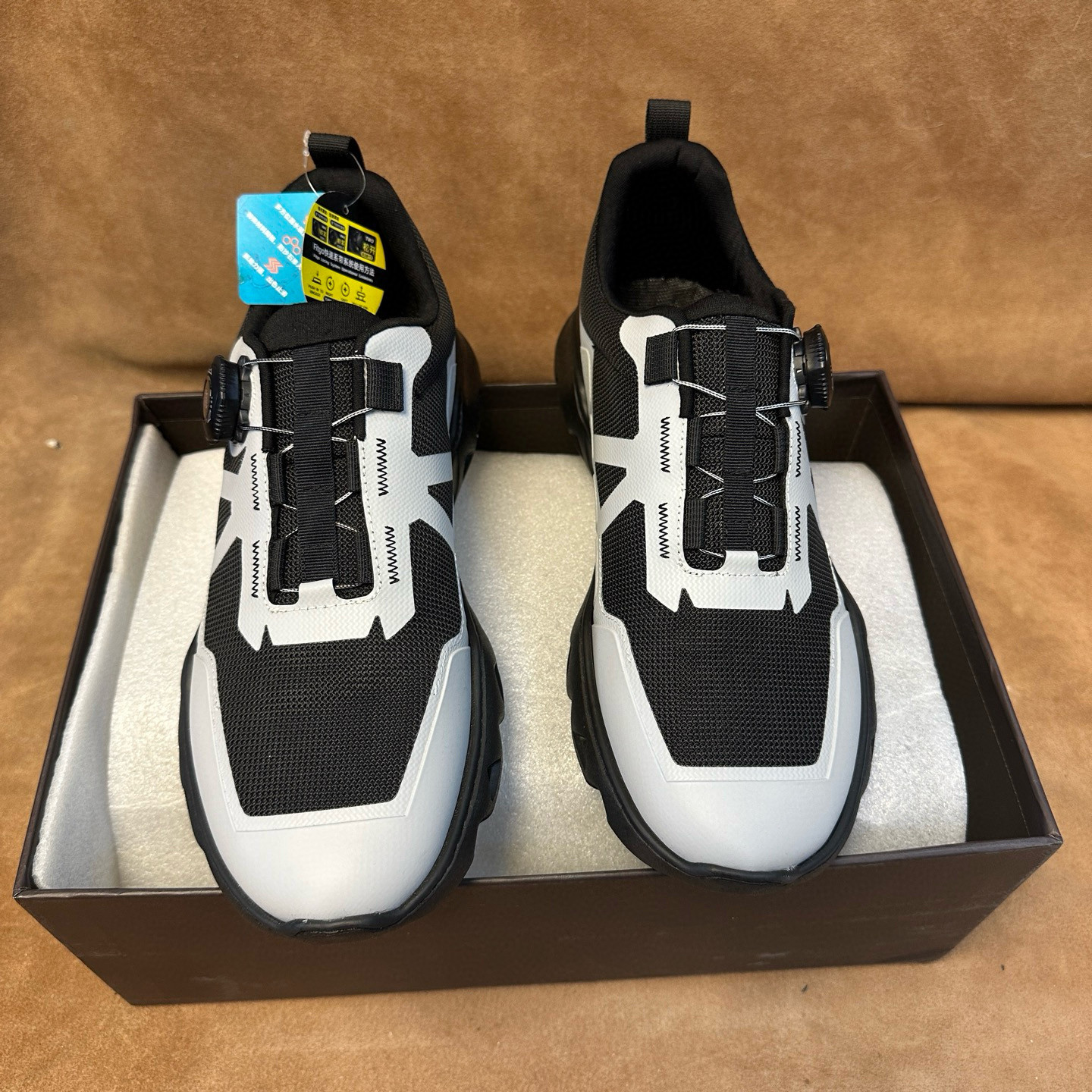 撤柜新款高端品牌男士夏季户外休闲运动鞋涉水鞋跑步鞋轻便S28