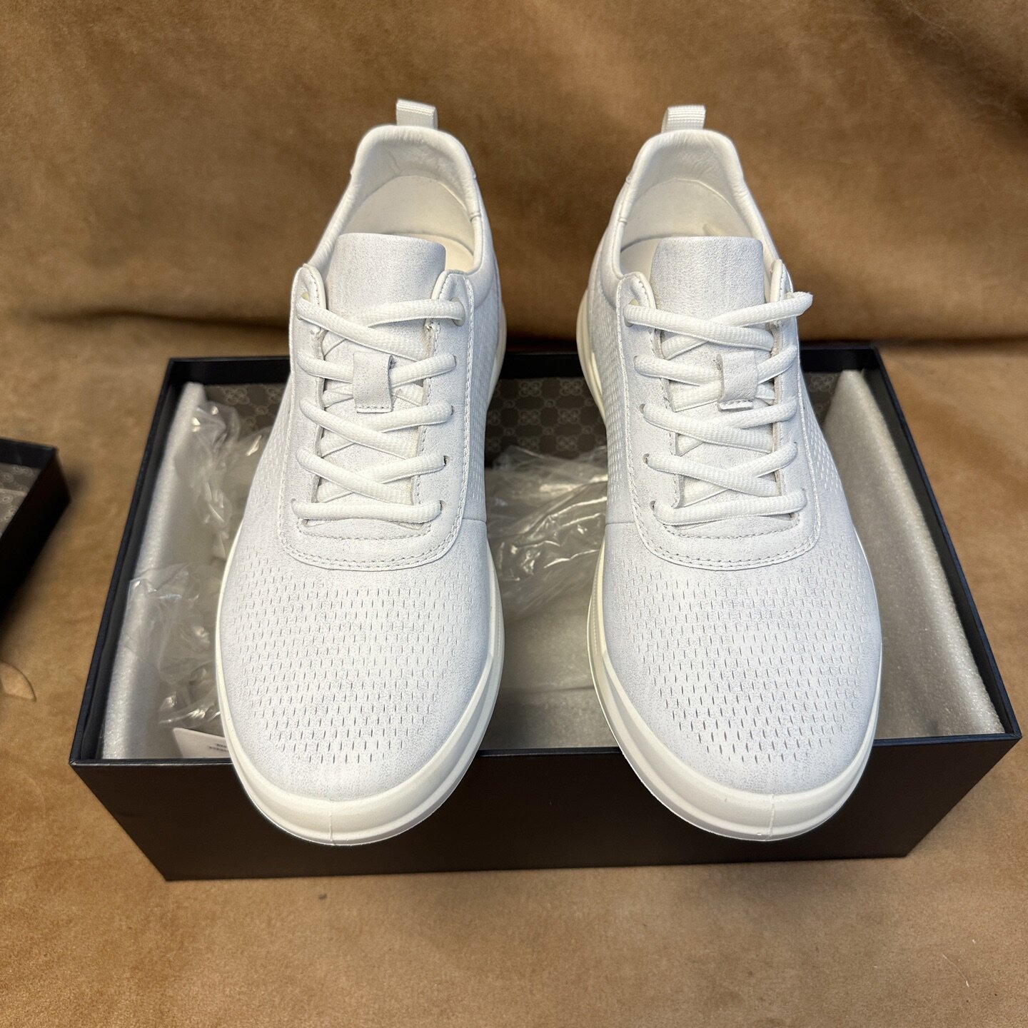 断码42 43撤柜高端品牌男白色夏季休闲运动鞋进口牛皮有防伪CA11