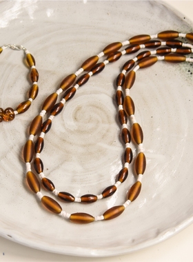 醉后凉风起，吹人舞袖回。美拉德咖色项链西亚老琉璃手链项链套装