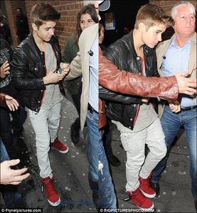 supra贾斯汀比伯Justin Bieber B宝男士衣服皮夹克衫外套男 皮衣