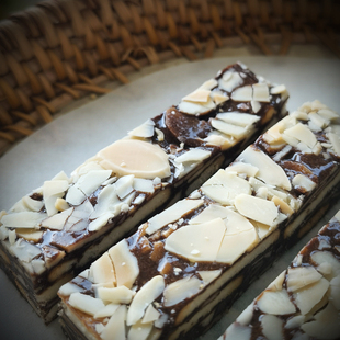 小糖人可食 一口咖啡香~ 纯代糖寒天咖啡雪花酥 夏威夷果糕无蔗糖