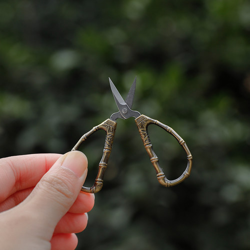 精致复古迷你小剪刀咪咪剪