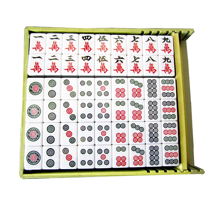 云南昆明品牌麻将机麻将牌44 46 48 50 小号中号大号机洗麻将牌