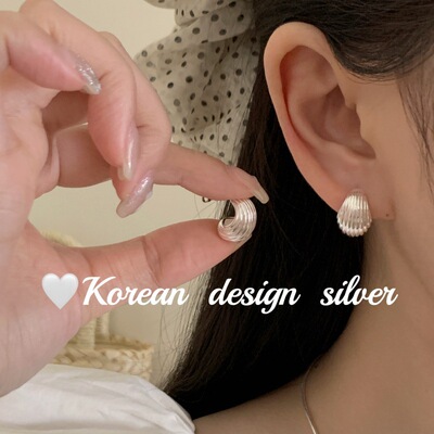 韩国东大门设计耳饰品 S925纯银竖条纹勾勾贝壳耳钉高级感ins