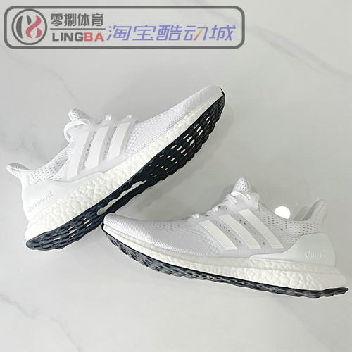阿迪男女跑步鞋透气网面缓震超轻
