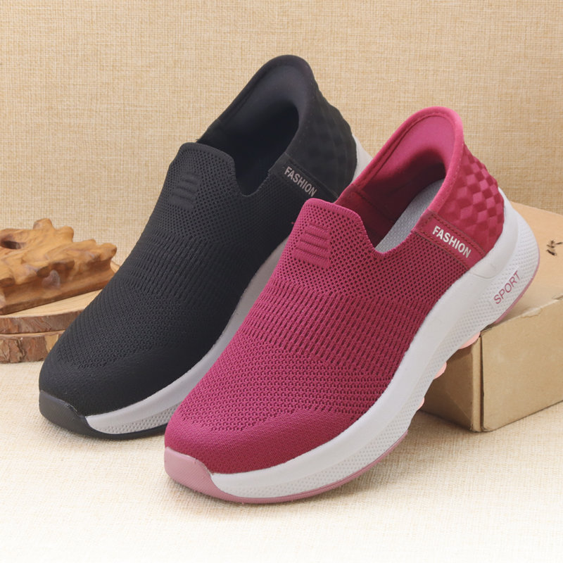 老北京布鞋女鞋一脚蹬春新款懒人鞋穿脱健步鞋休闲妈妈鞋