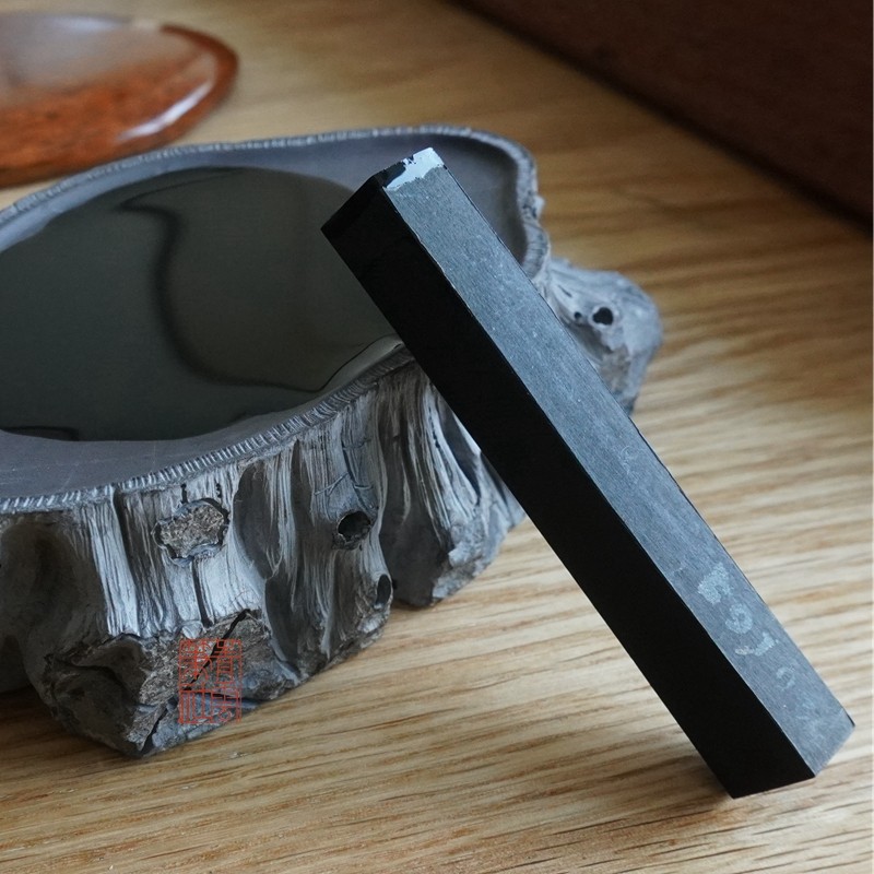 郁文轩2016年优质墨品 大卷松烟 3钱墨块 海拔900透脂松墨条墨锭