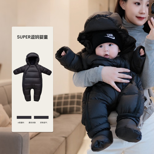 婴儿保暖羽绒服冬季宝宝衣服冬款洋气时髦加厚白鸭绒连体衣百日服
