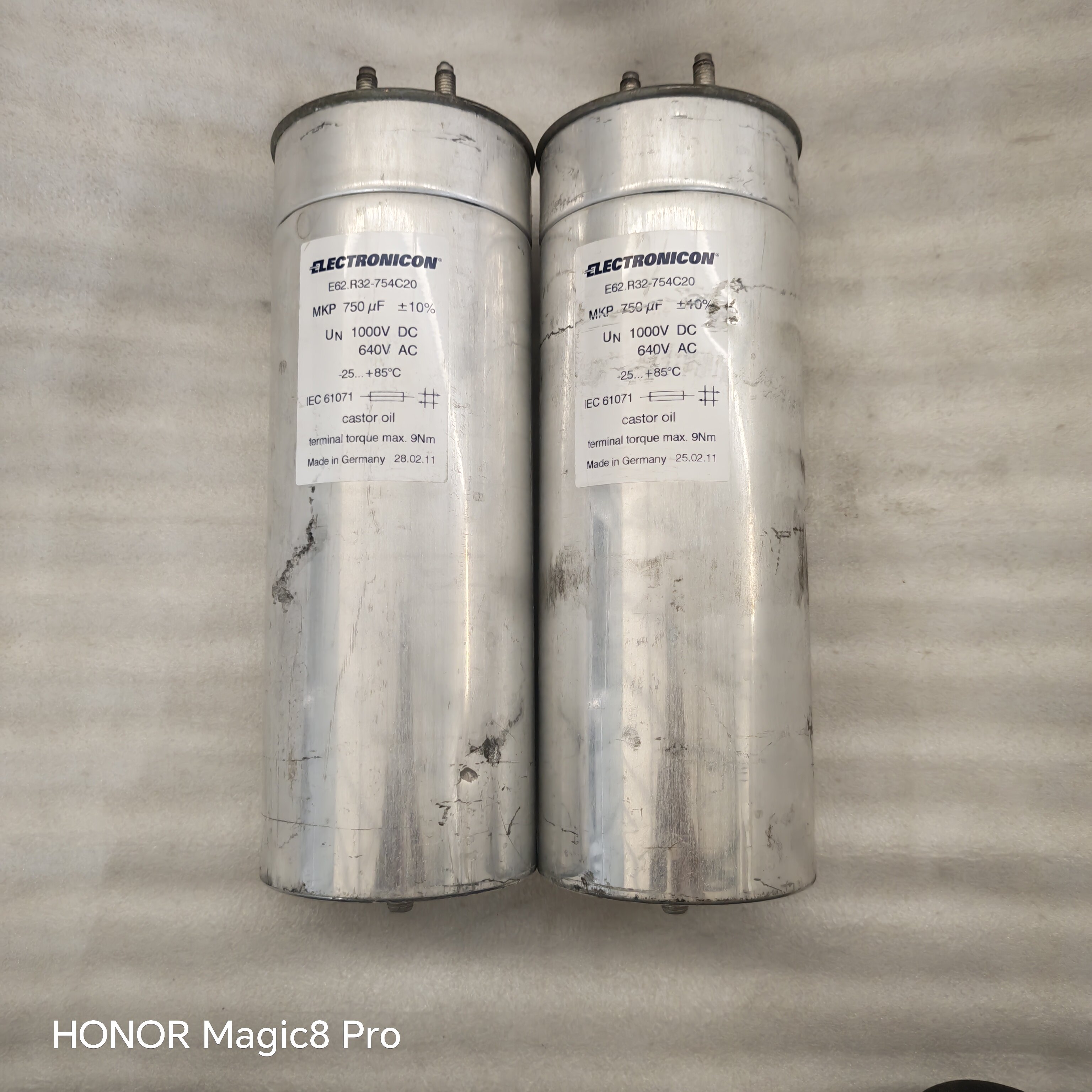 德国高压油浸电容 1000vdc 750uf 640vac大电流