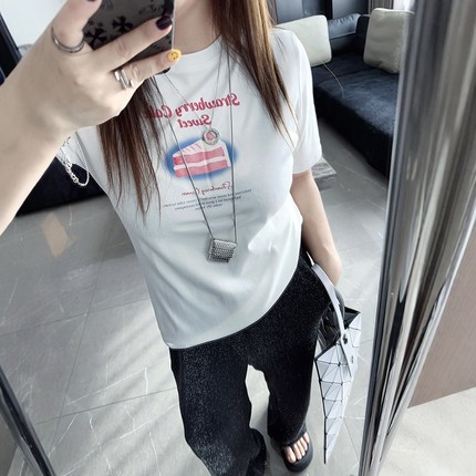 草莓蛋糕 大码女装胖mm新款宽松2025年春装韩系显瘦短袖t恤半袖