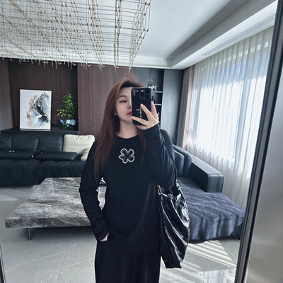 大码女装2025年秋冬钉珠打底衫