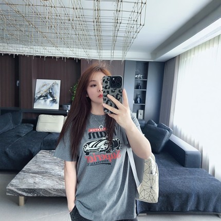 炫酷汽车  大码女装胖mm2025年夏装新款显瘦减龄短袖半袖t恤上衣