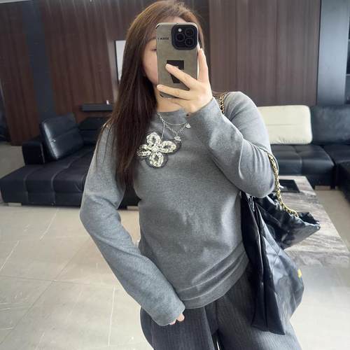 重工大码女装胖mm2025年秋冬装新款长袖打底衫闪钻花朵钻t恤上衣